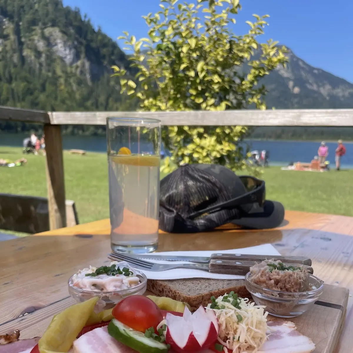 Essen und Trinken photo 1