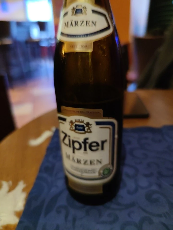 Cafe-Bar Fly Titelbild