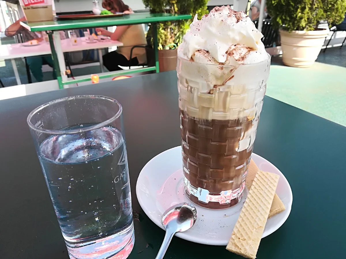 Essen und Trinken photo 5