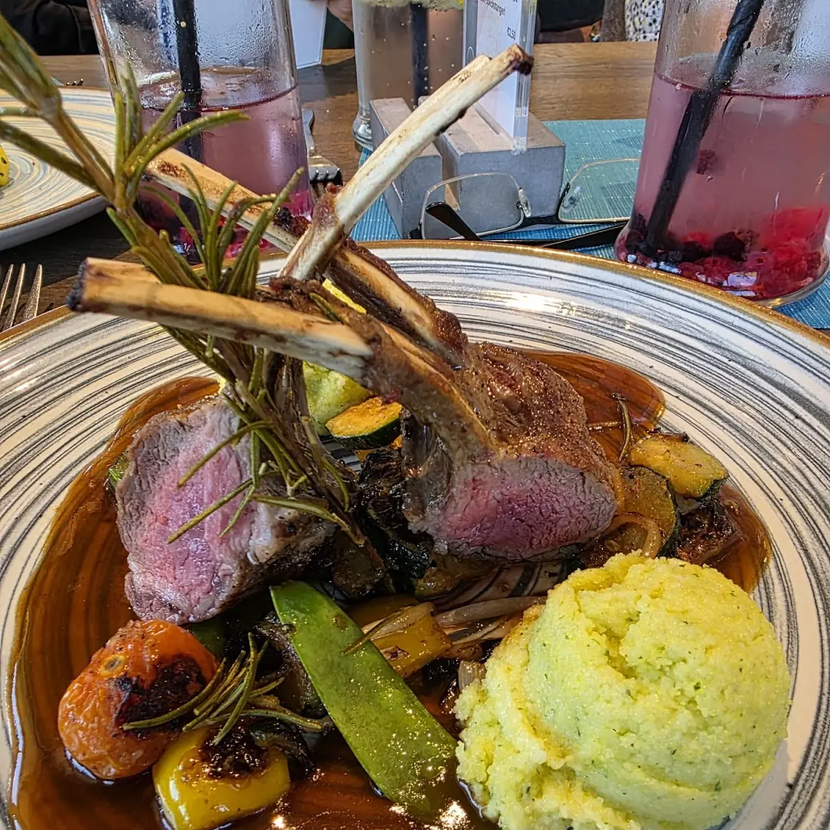 Essen und Trinken photo 4