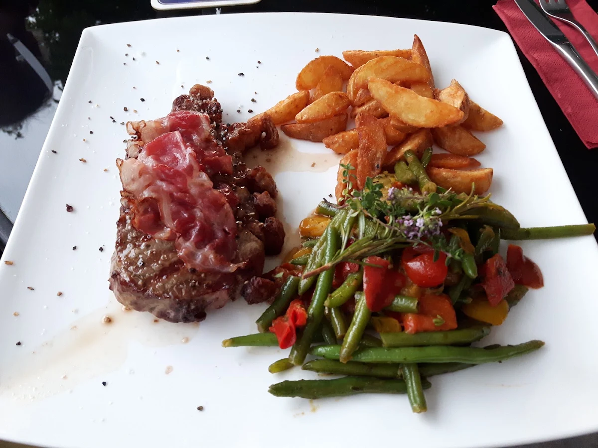 Essen und Trinken photo 6