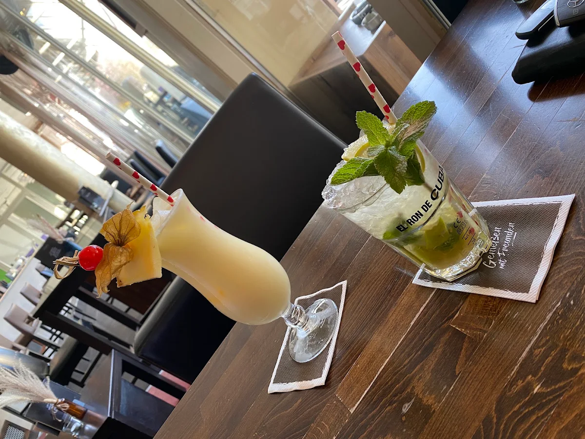 Essen und Trinken photo 2