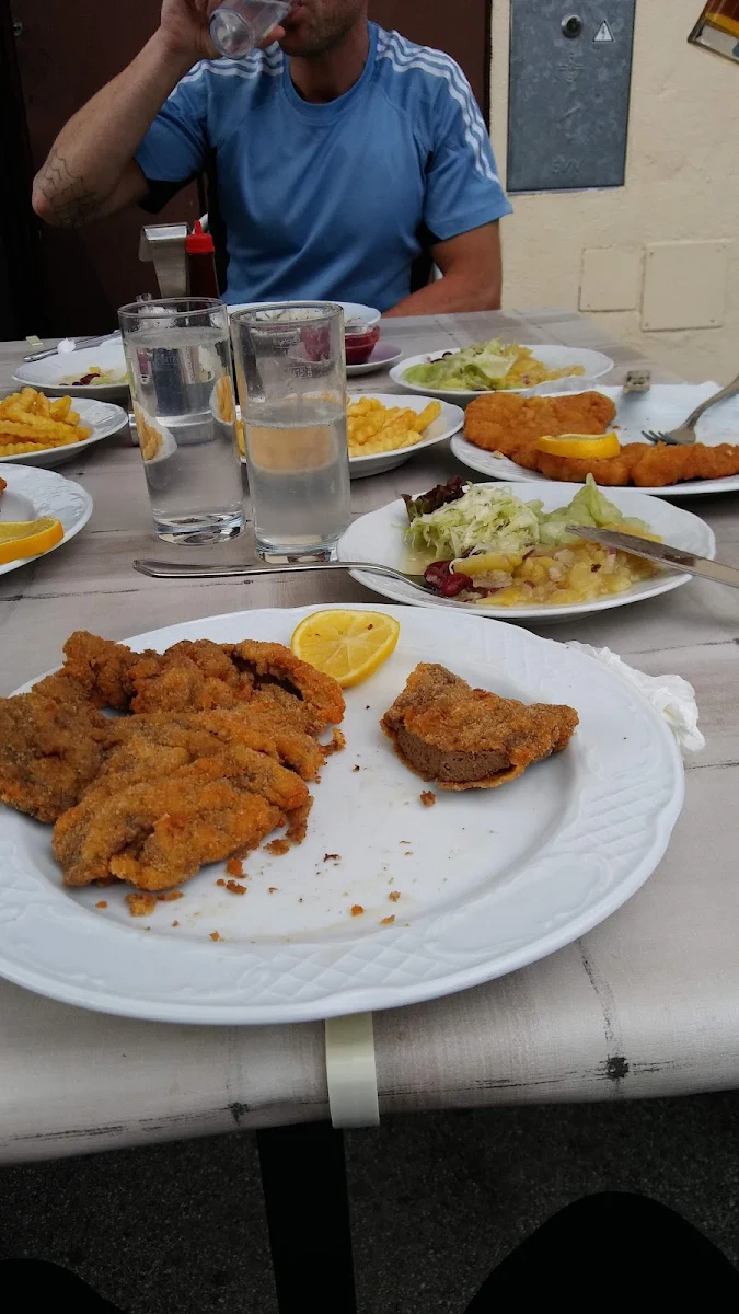 Essen und Trinken photo 3