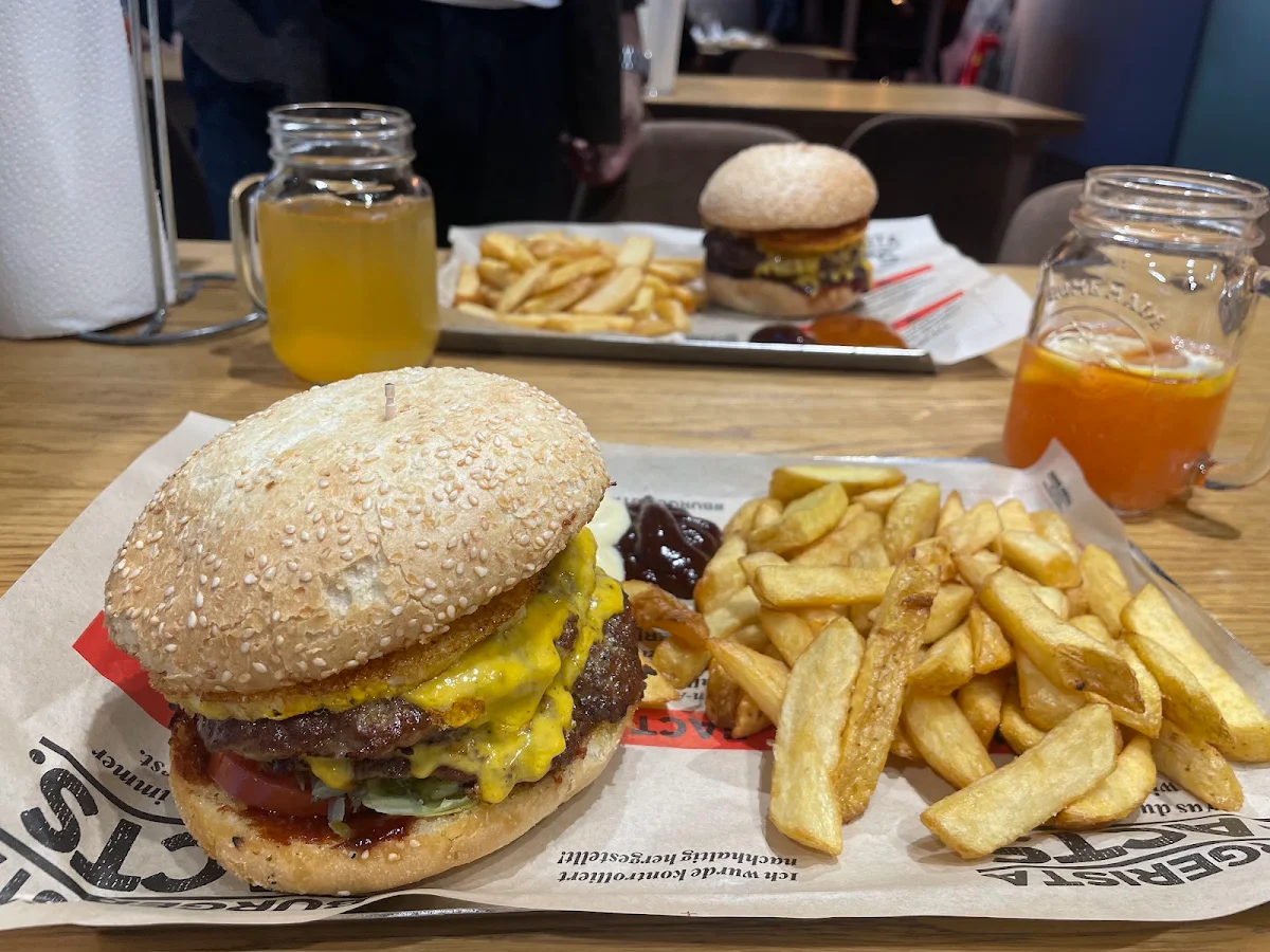 Essen und Trinken photo 1