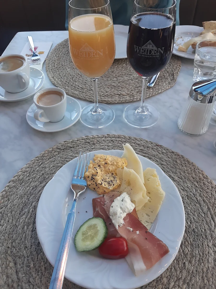 Essen und Trinken photo 2
