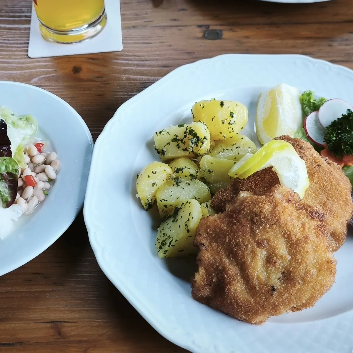 Essen und Trinken photo 2