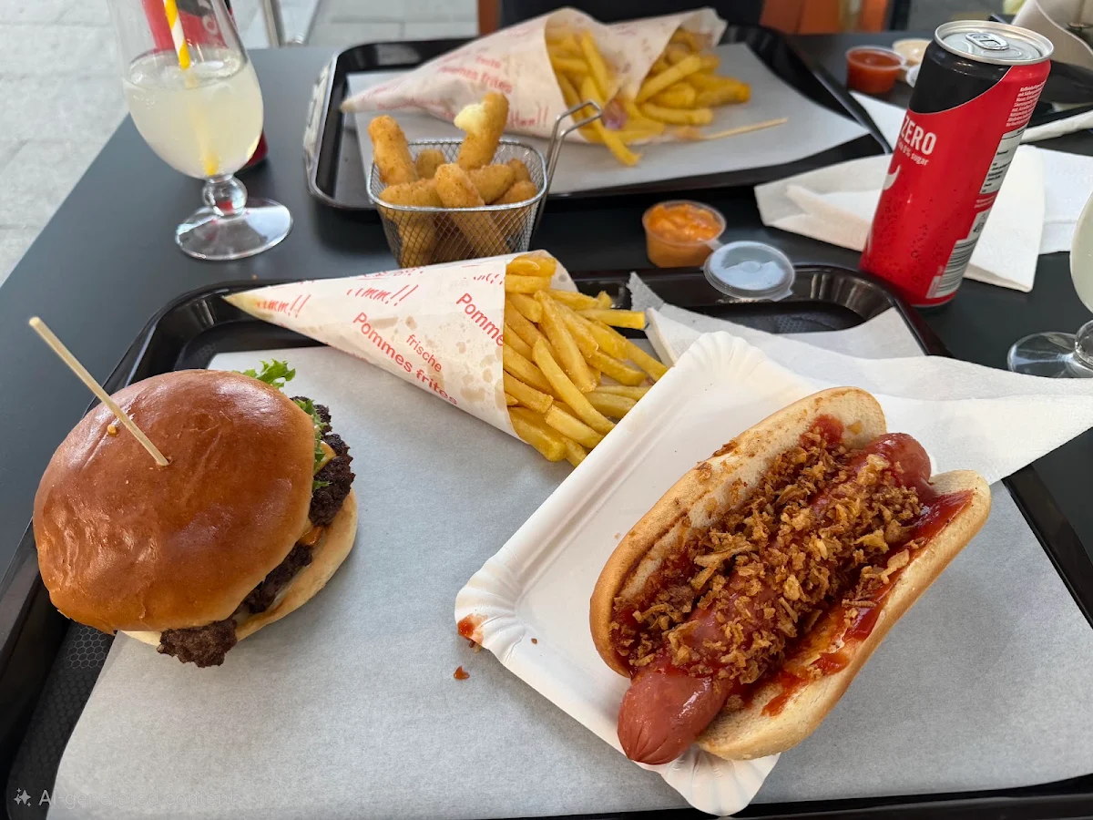 Essen und Trinken photo 2