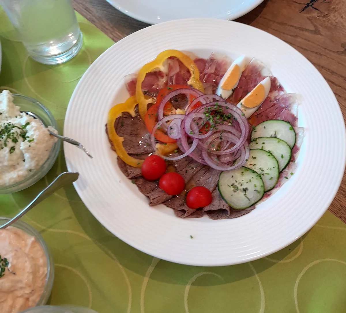 Essen und Trinken photo 2