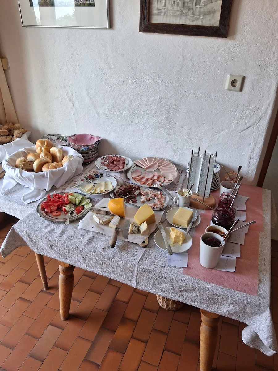 Essen und Trinken photo 2