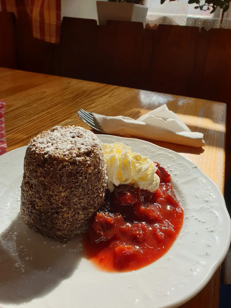 Essen und Trinken, Gasthaus, Hotel und Fleischerei Hirsch GmbH