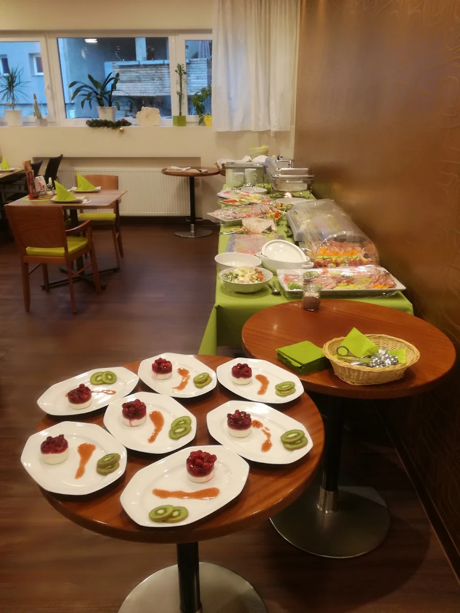 Essen und Trinken photo 3