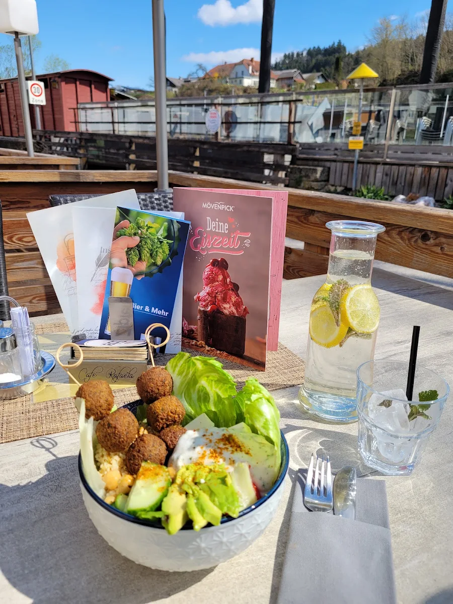 Essen und Trinken photo 4