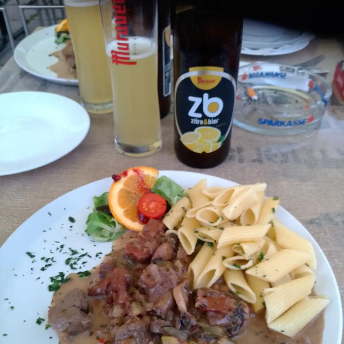 Essen und Trinken photo 3