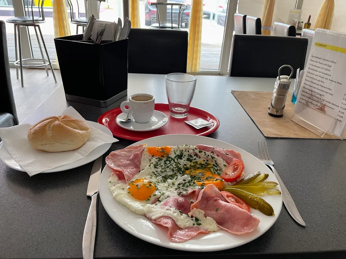Essen und Trinken photo 1
