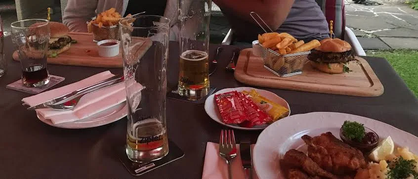 Essen und Trinken photo 2