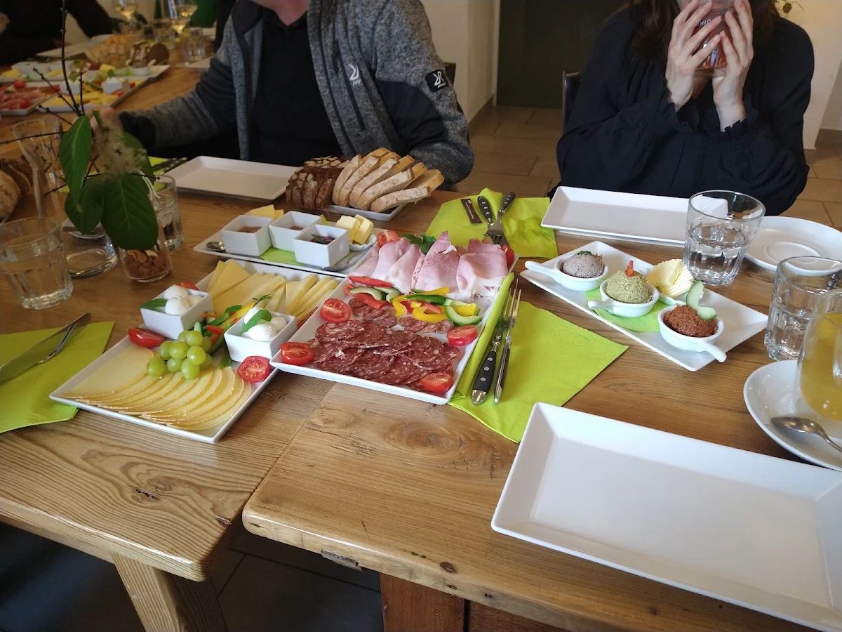 Essen und Trinken photo 2