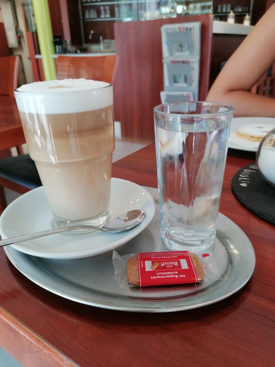Essen und Trinken photo 6