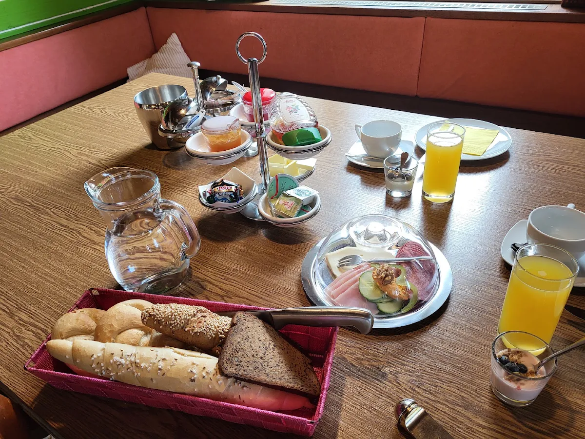 Essen und Trinken photo 3