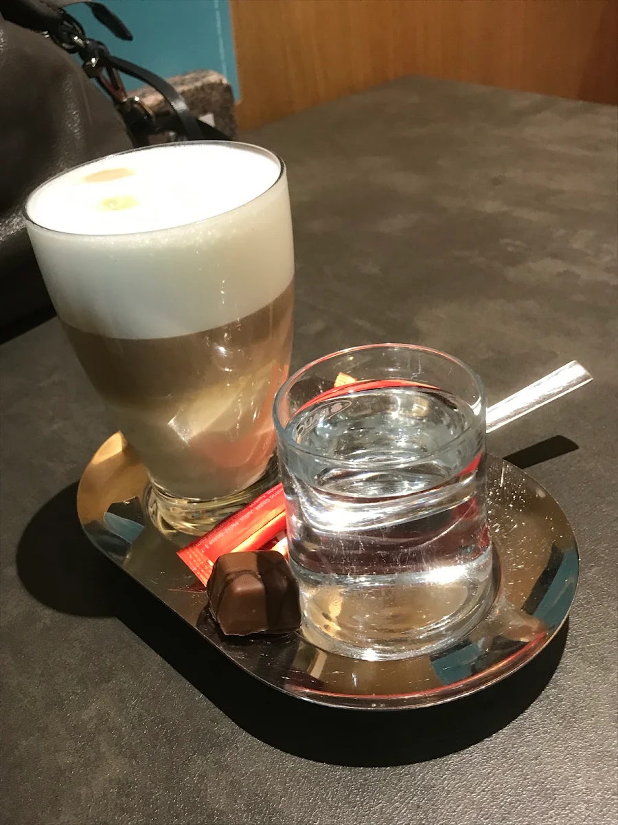 Essen und Trinken photo 2