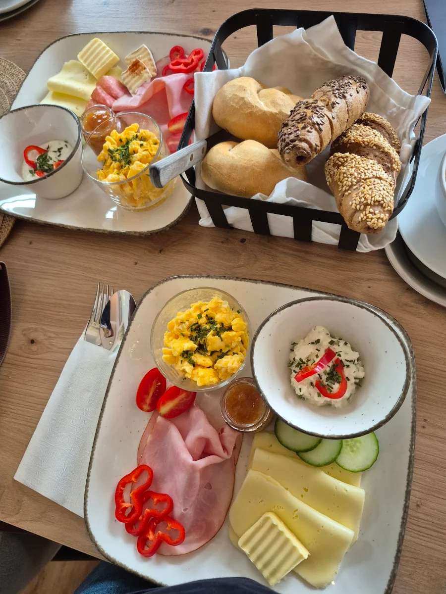 Essen und Trinken photo 2