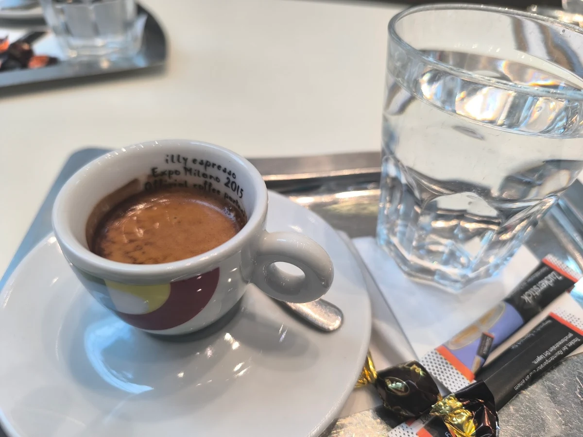 Essen und Trinken photo 1