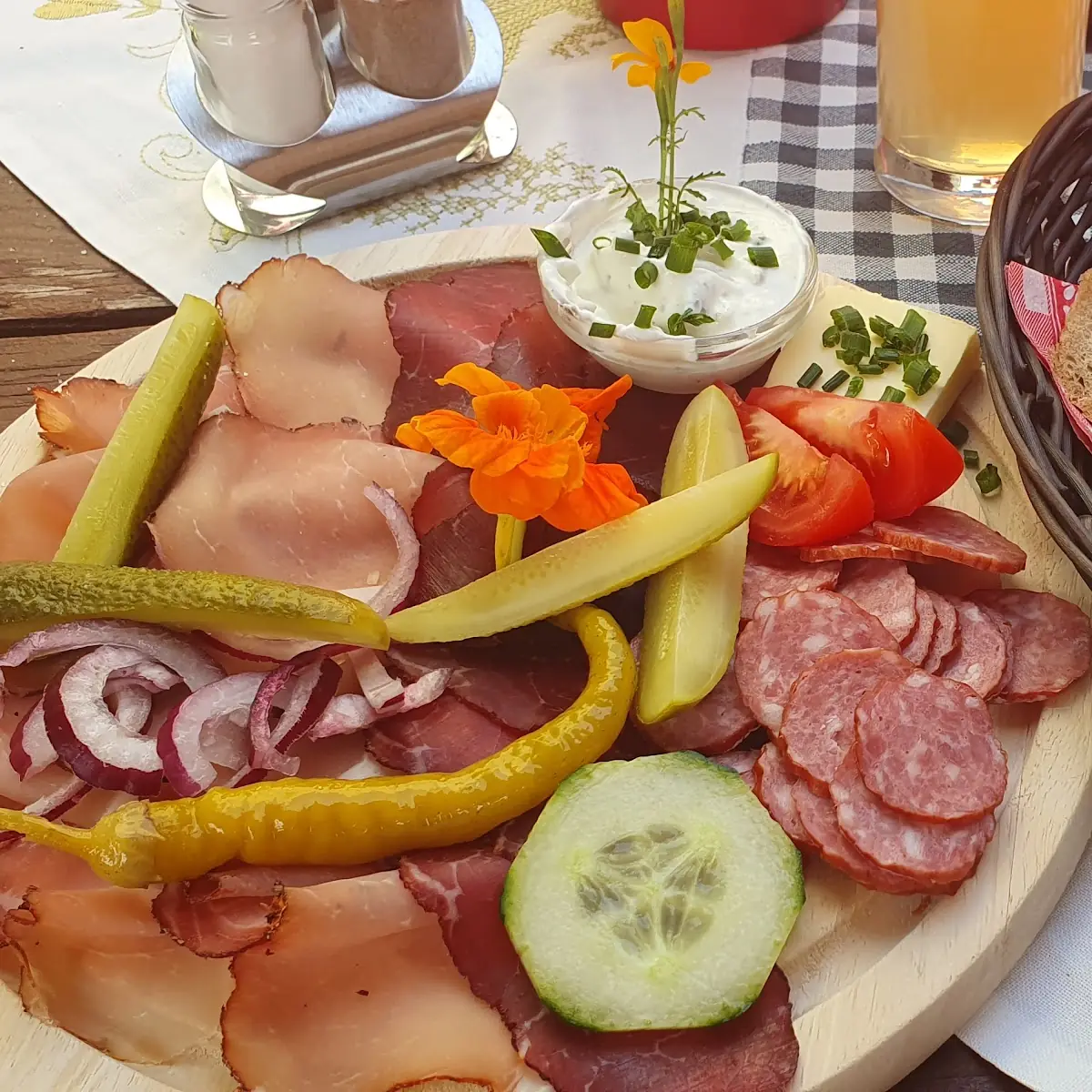Essen und Trinken photo 2