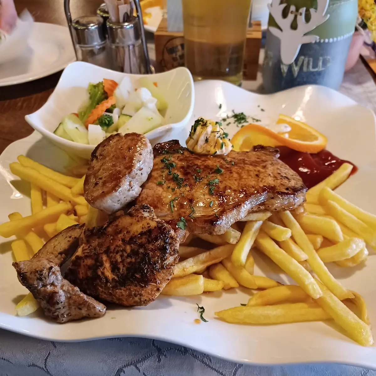 Essen und Trinken photo 2
