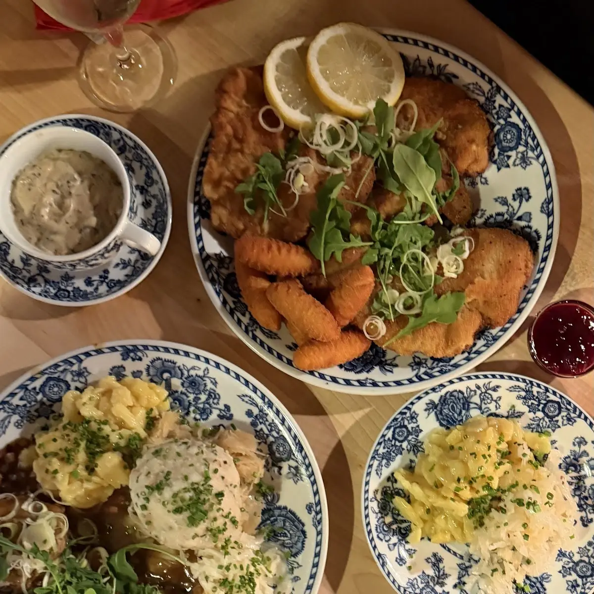 Essen und Trinken photo 3