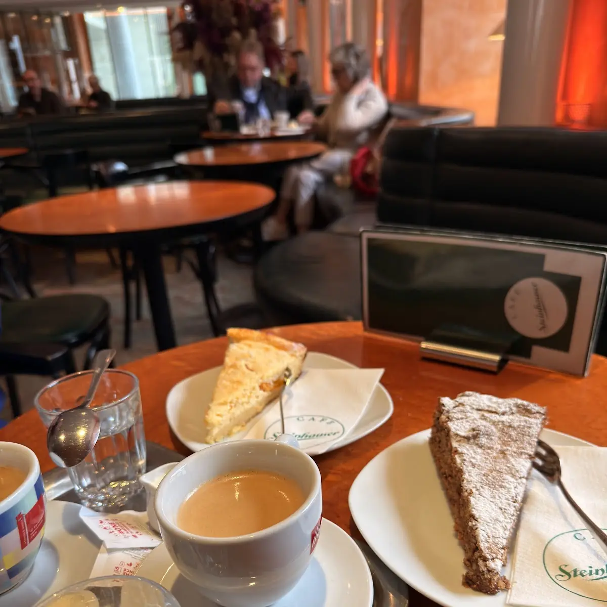 Essen und Trinken photo 3