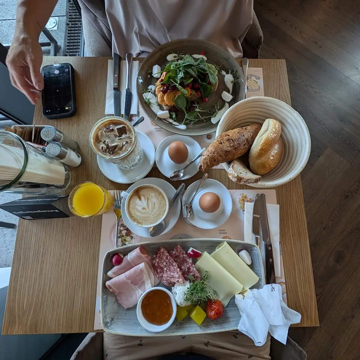 Essen und Trinken photo 3
