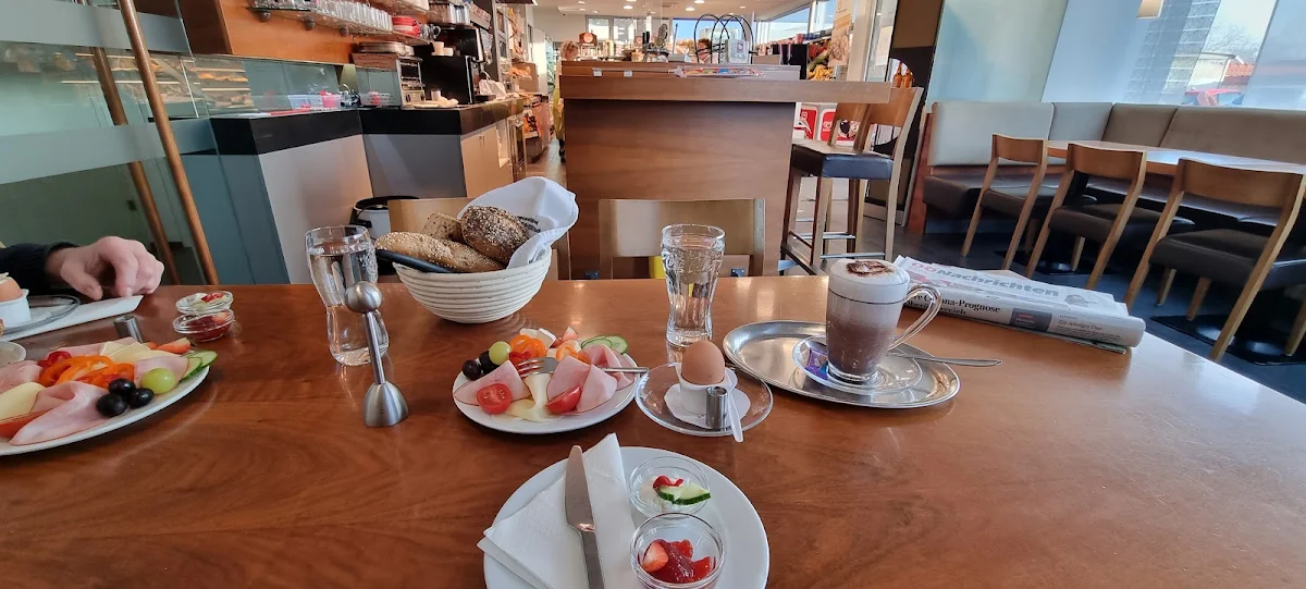 Essen und Trinken photo 1