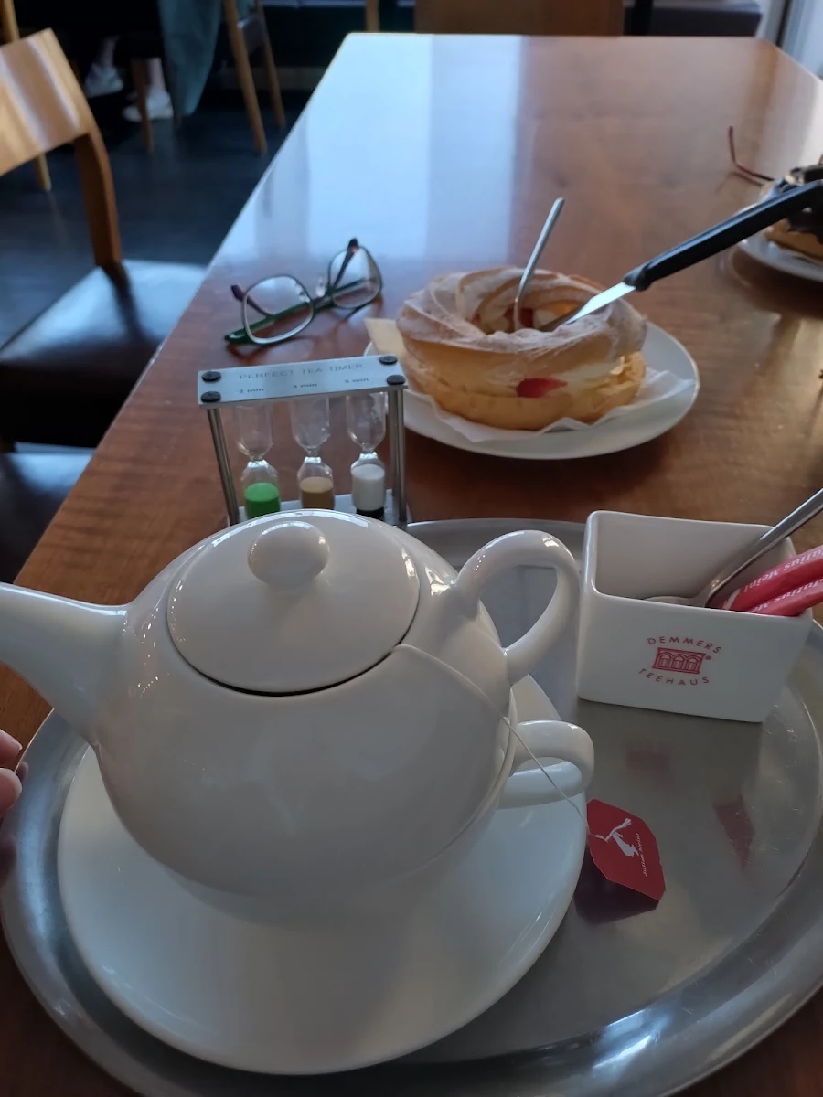 Essen und Trinken photo 2