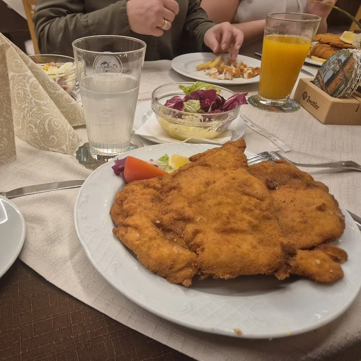 Essen und Trinken photo 1