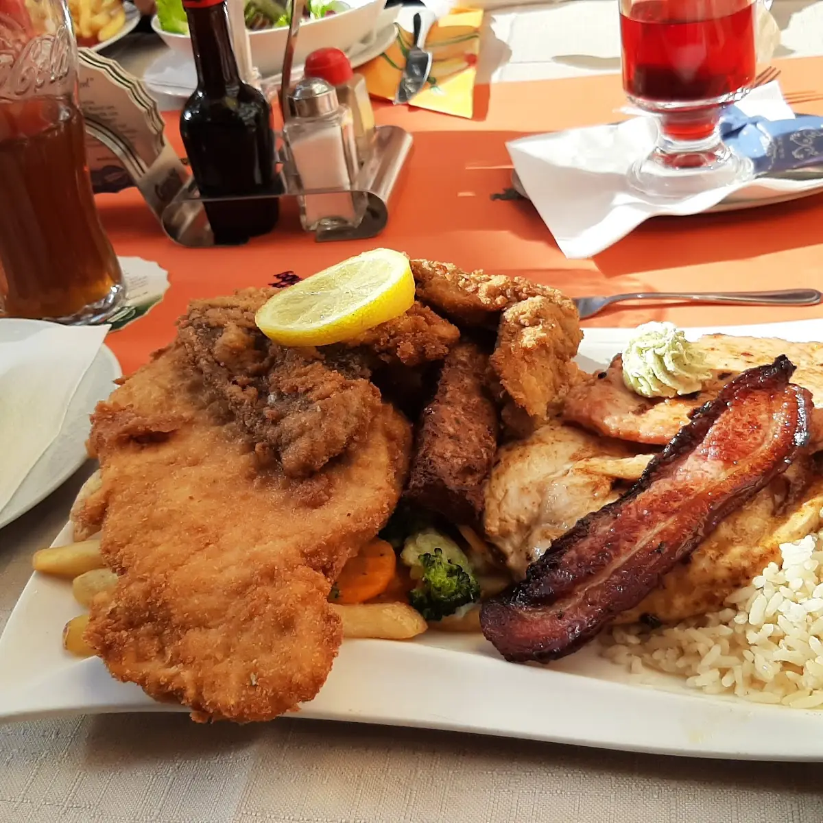 Essen und Trinken photo 3