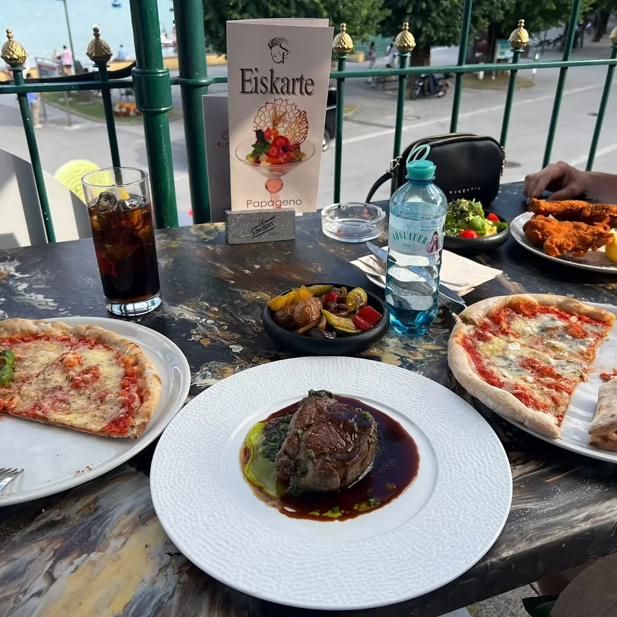 Essen und Trinken photo 3