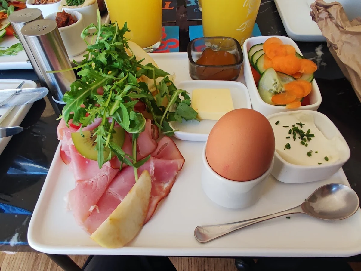 Essen und Trinken photo 2