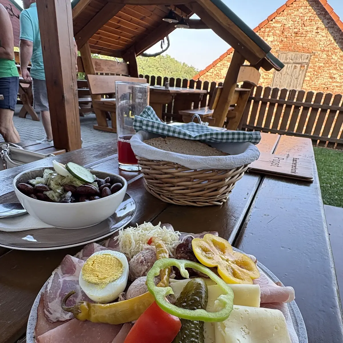 Essen und Trinken photo 1