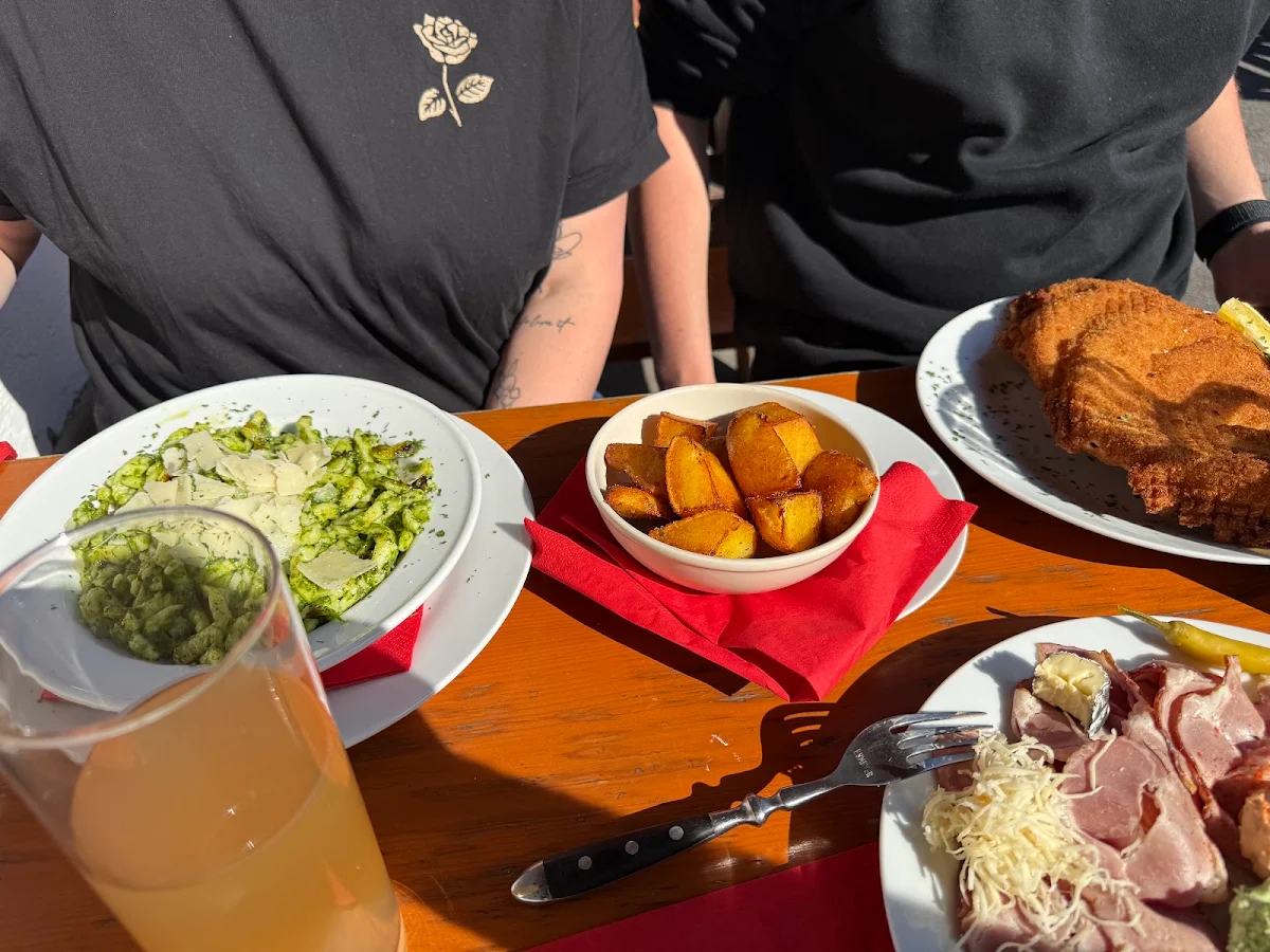 Essen und Trinken photo 4