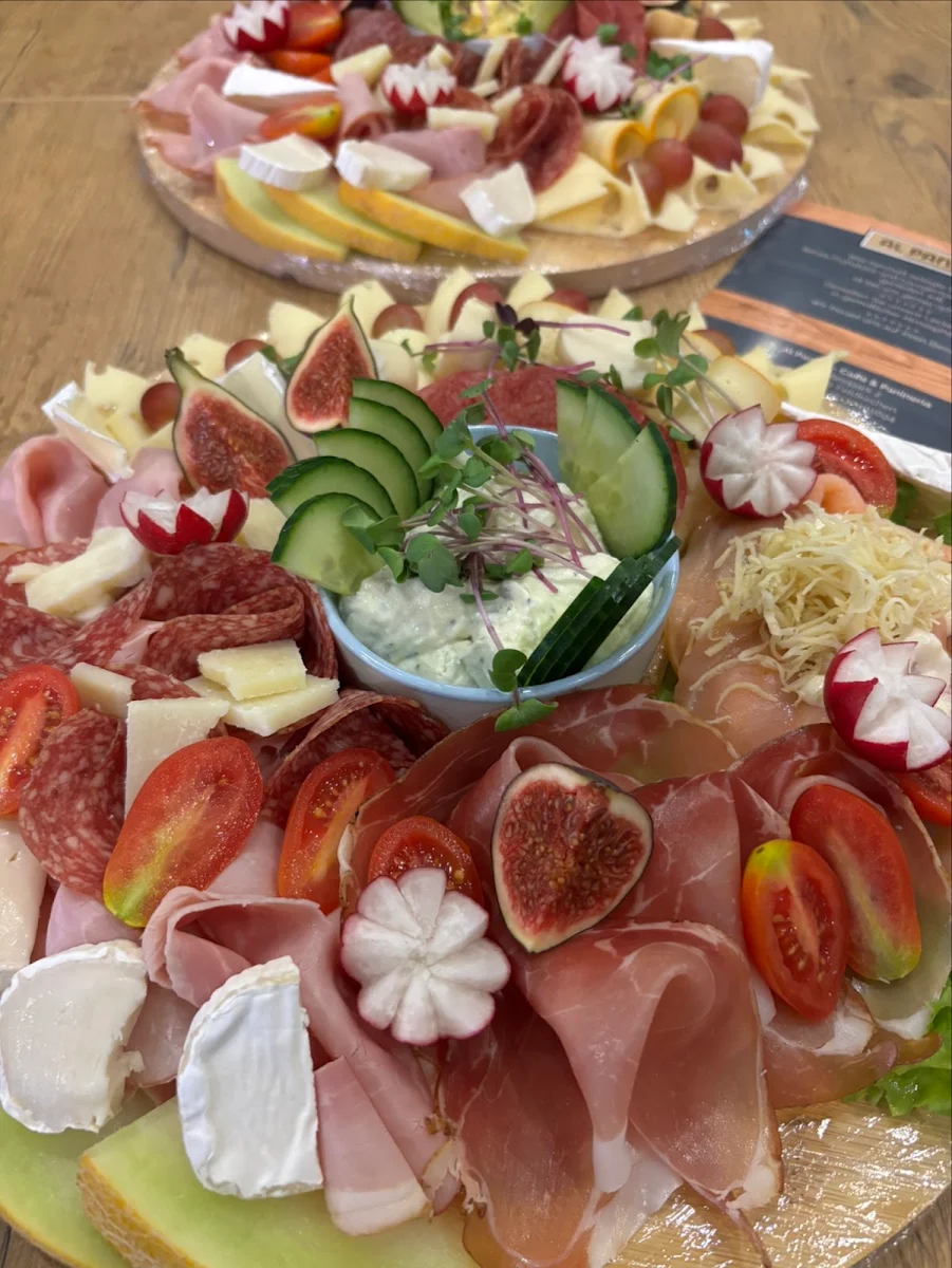Essen und Trinken photo 1