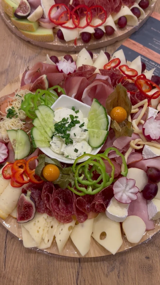 Essen und Trinken photo 2