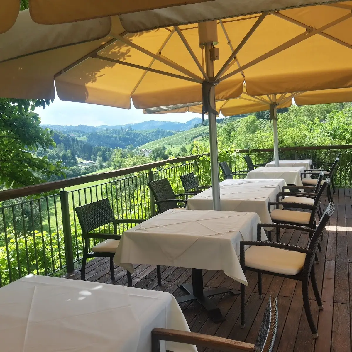 Atmosphäre, Kreuzwirt am Pößnitzberg