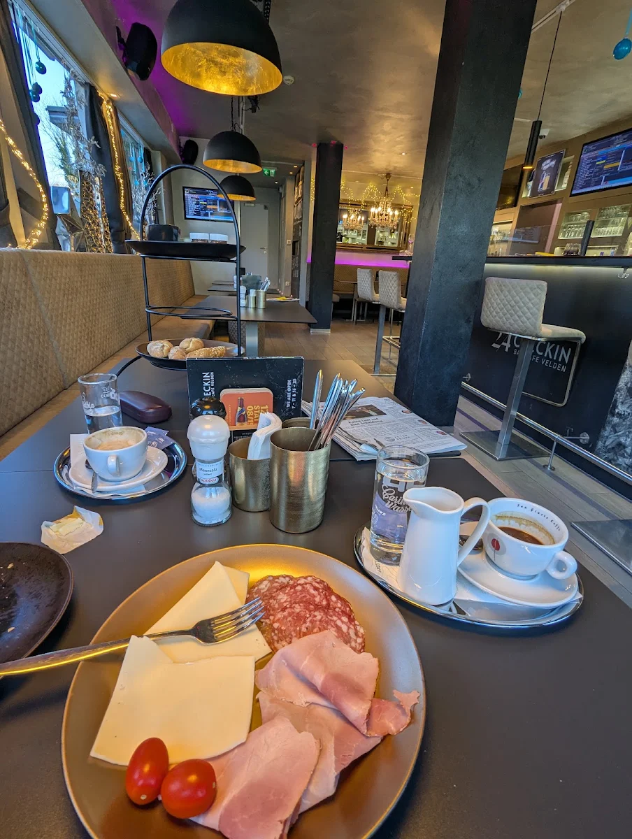 Essen und Trinken photo 7
