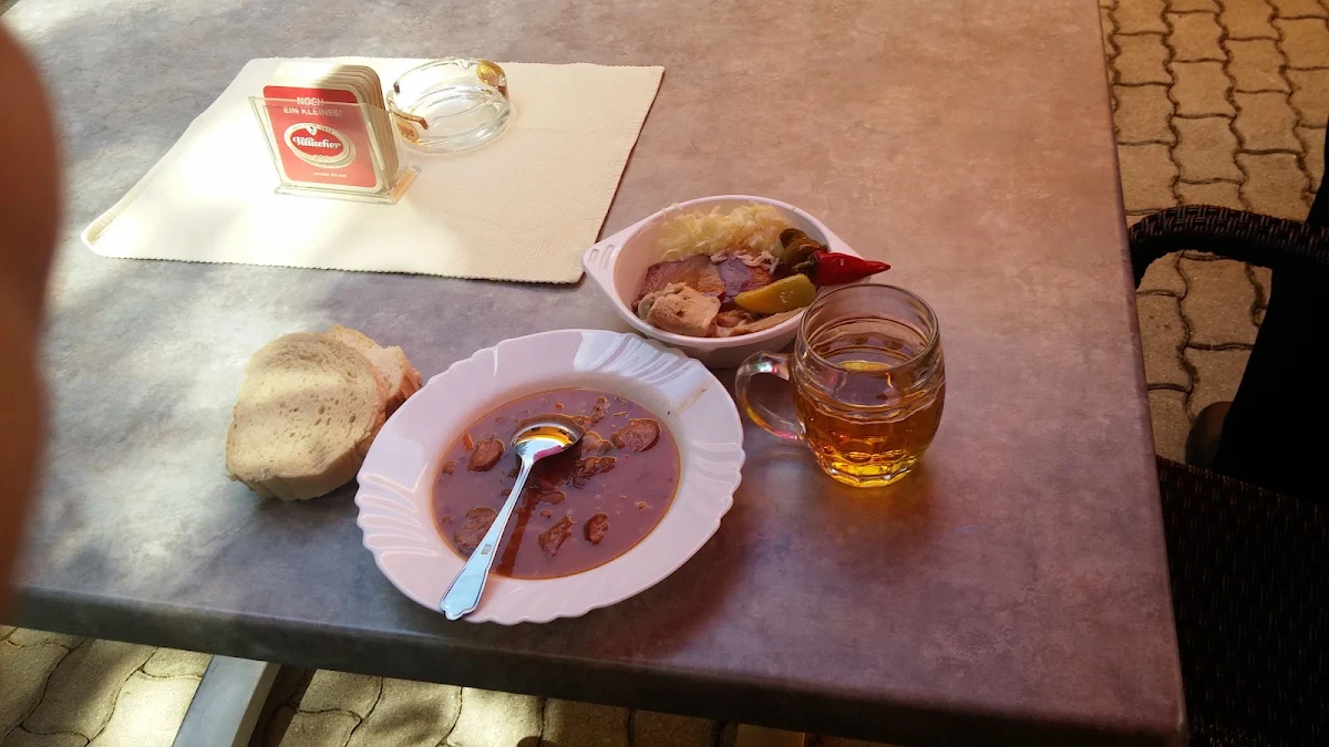 Essen und Trinken photo 3