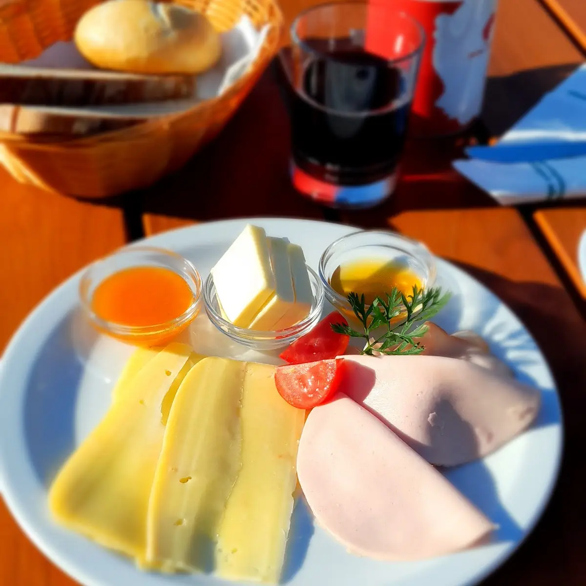 Essen und Trinken photo 1