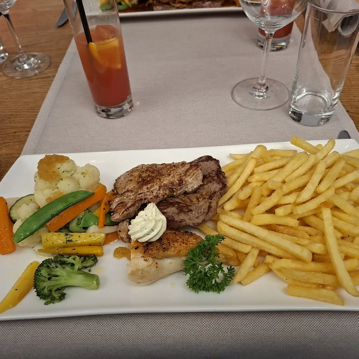 Essen und Trinken photo 2