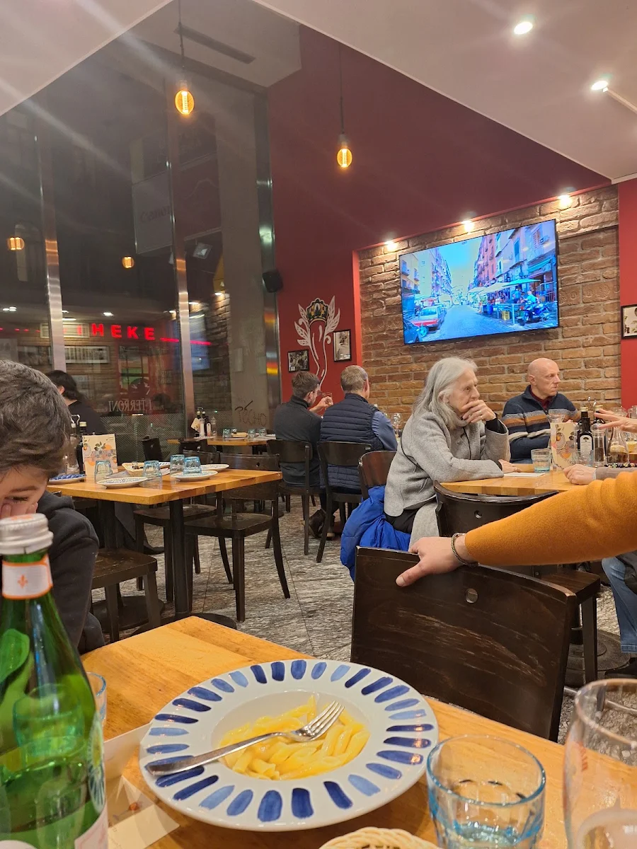 Essen und Trinken photo 1