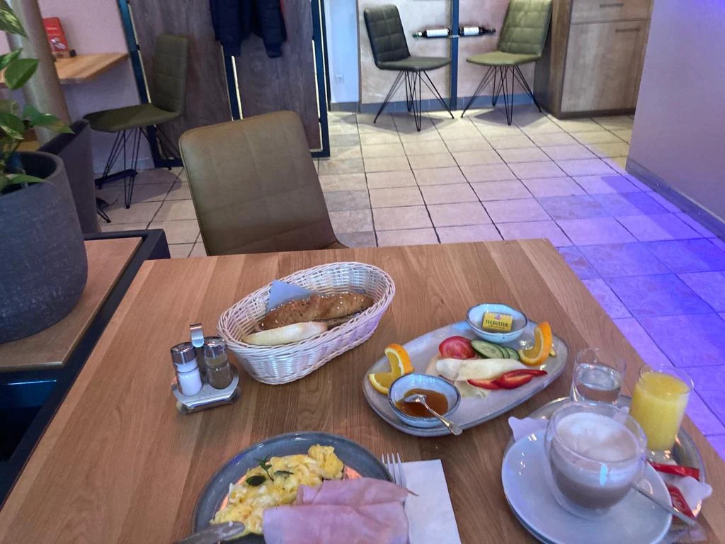 Essen und Trinken photo 1