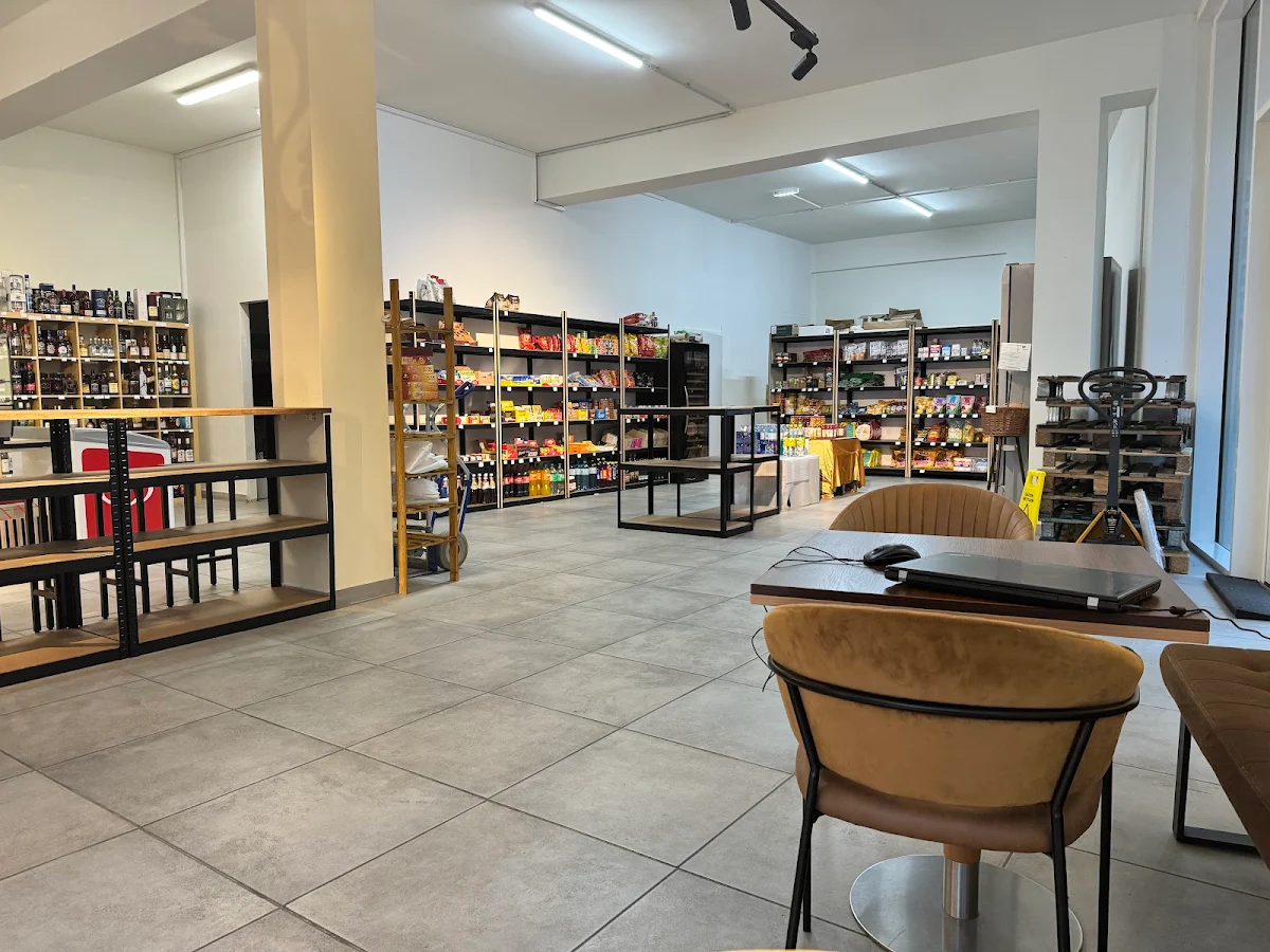 A. Central Shop & Cafe Titelbild
