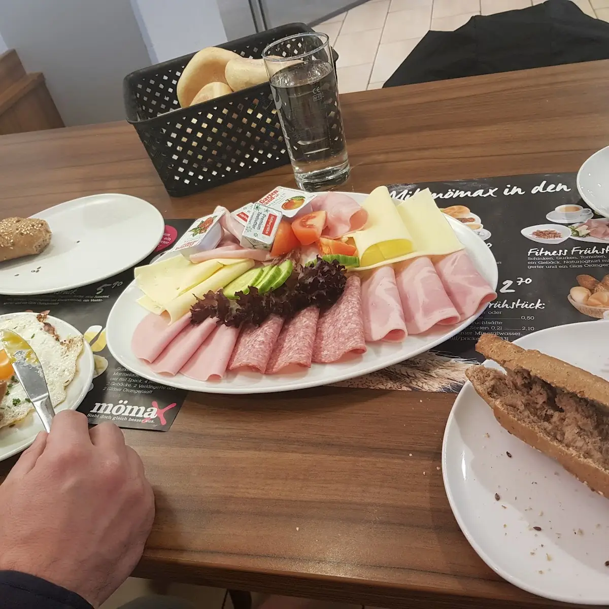 Essen und Trinken photo 4
