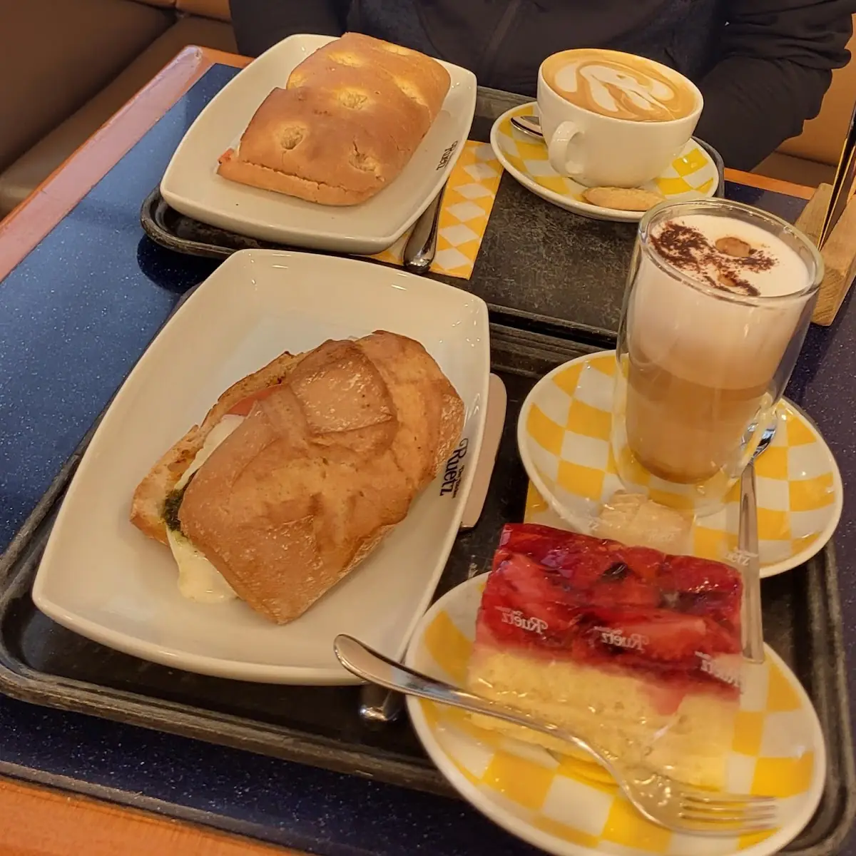 Essen und Trinken photo 6